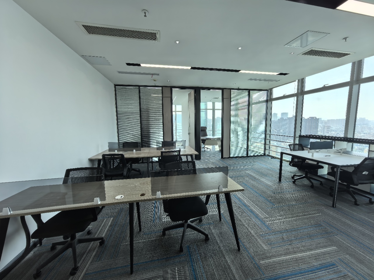 深圳碧桂园凤凰智谷176㎡出租