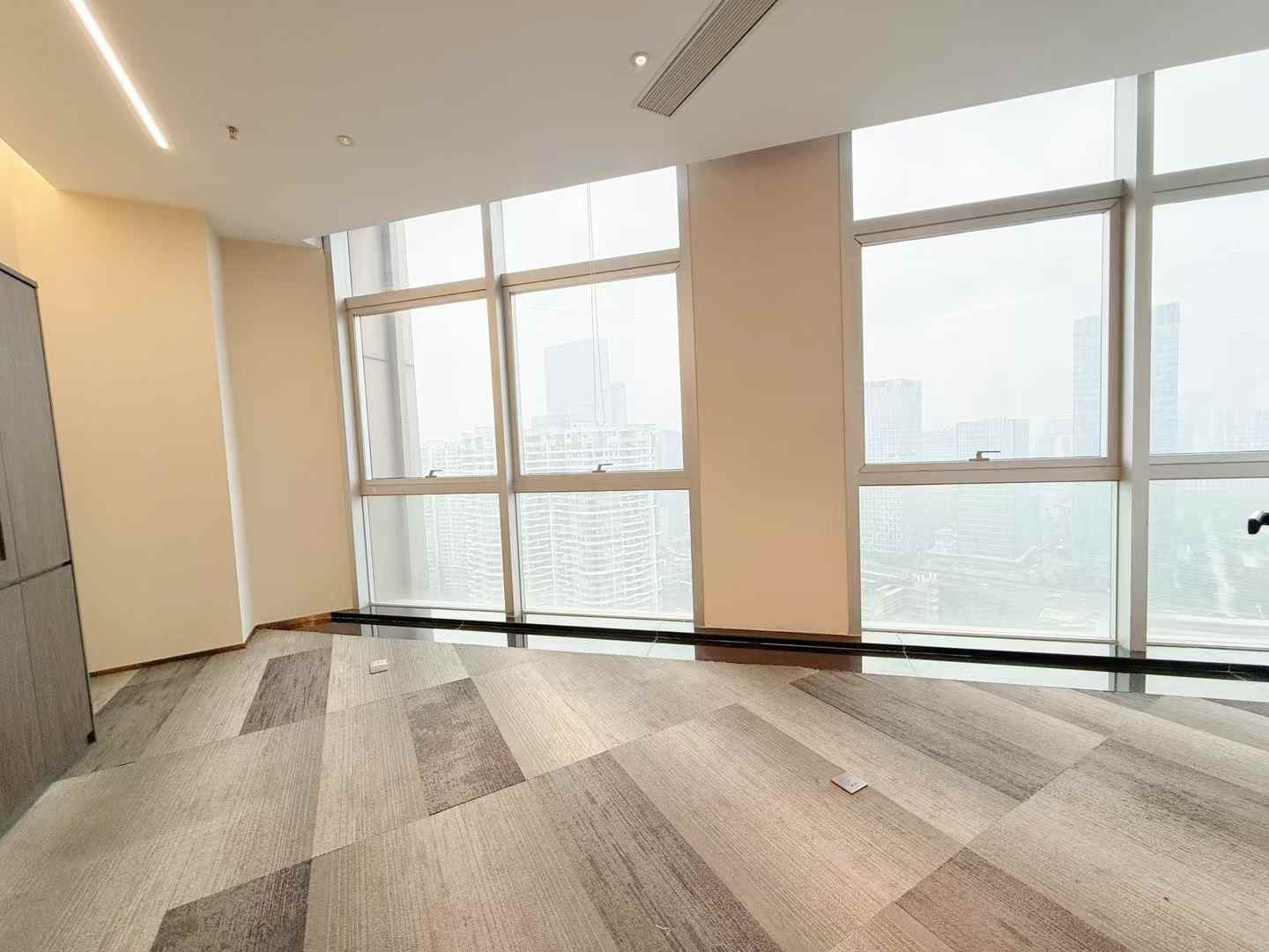 鹏润达写字楼出租