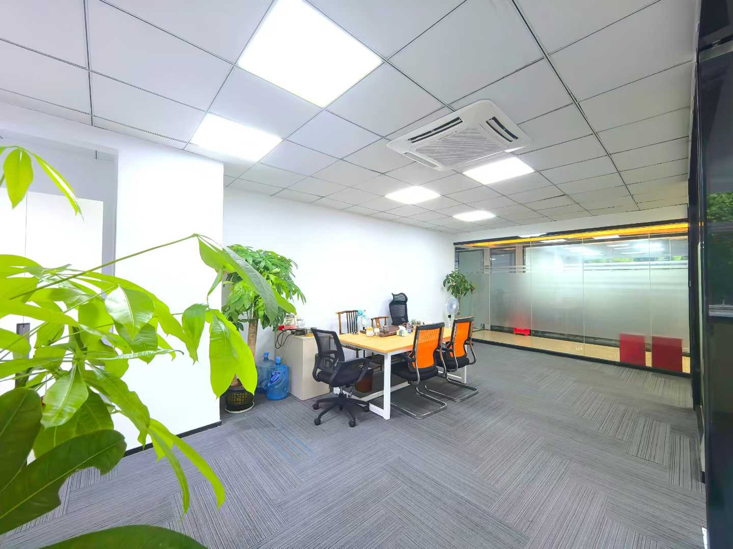 深圳软件园200㎡户型出租