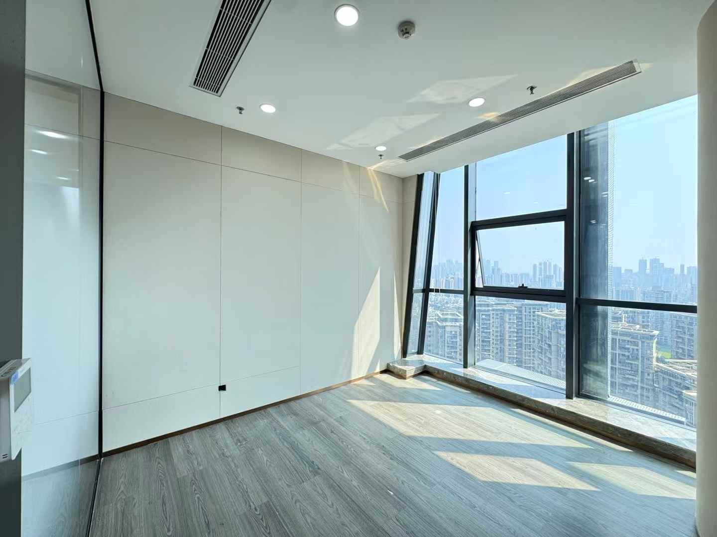 勤诚达大厦354.78㎡出租