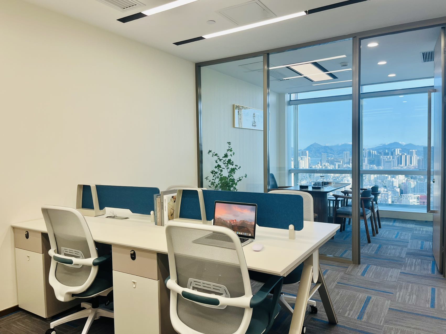 中洲控股中心2+1格局