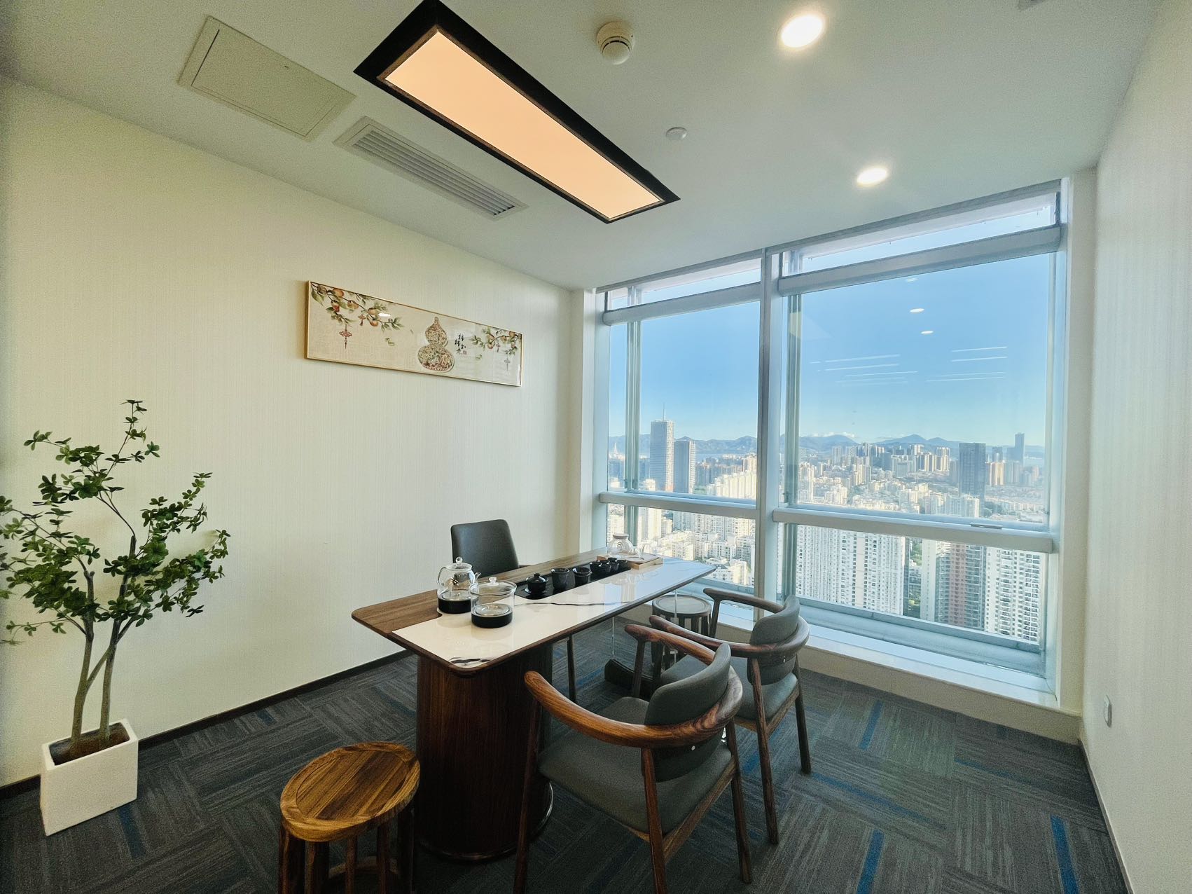 中洲控股中心2+1格局