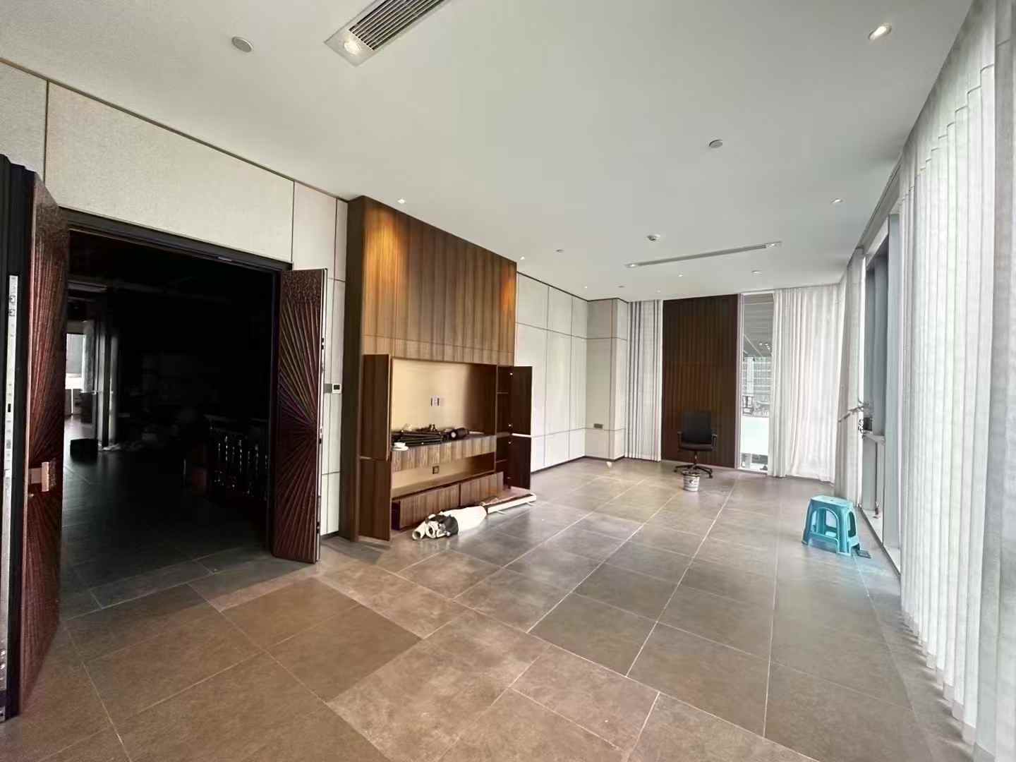 深圳招商局广场1093.7㎡出租