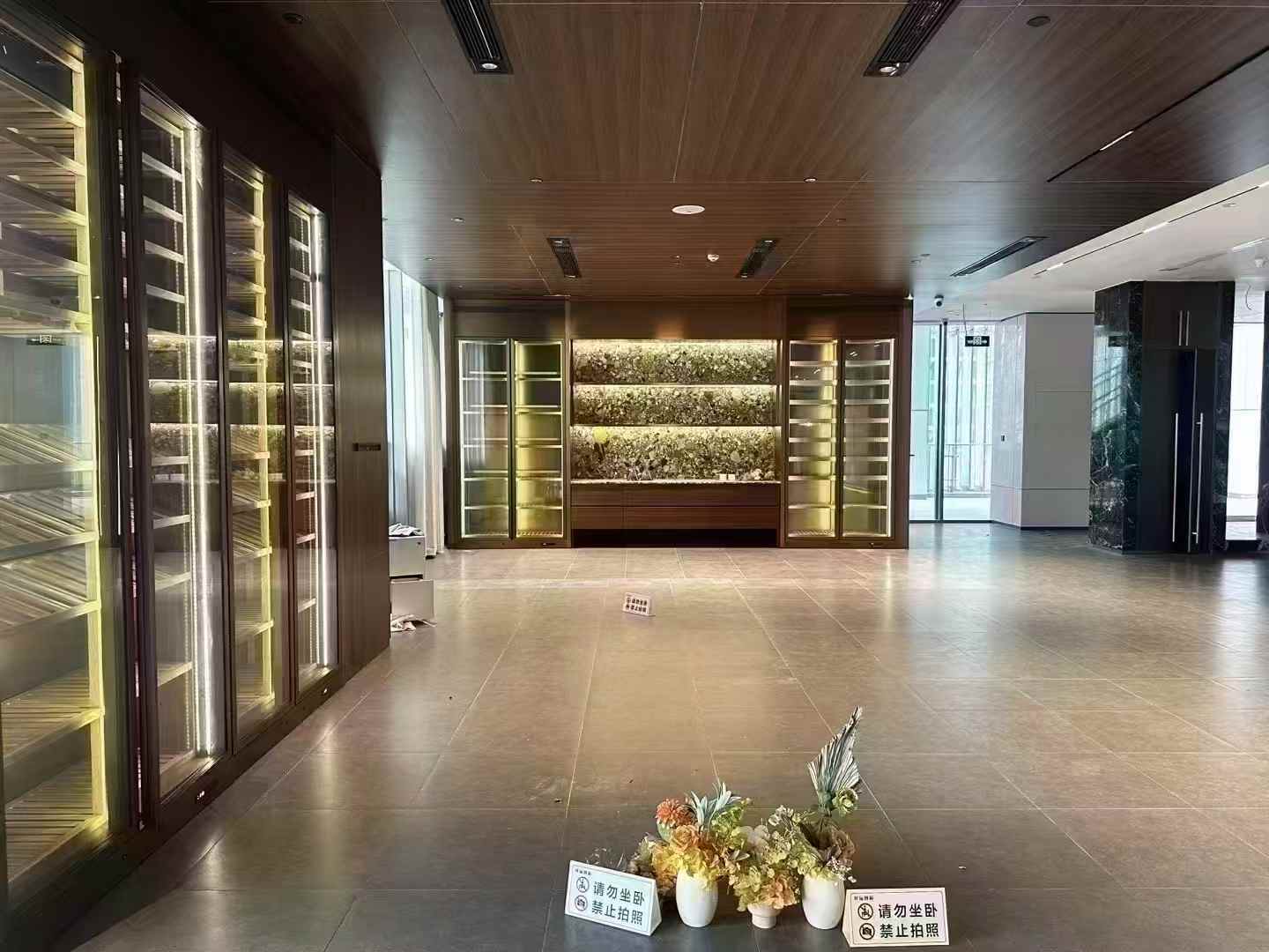 深圳招商局广场1093.7㎡出租