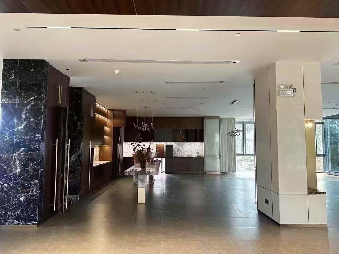 深圳招商局广场1093.7㎡出租