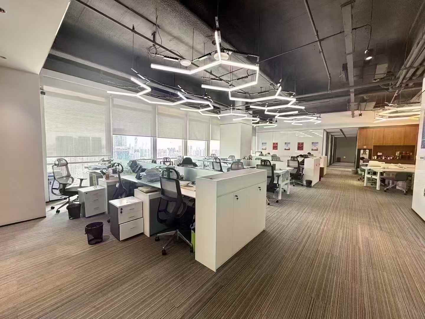 太子广场1288.79㎡整层出租