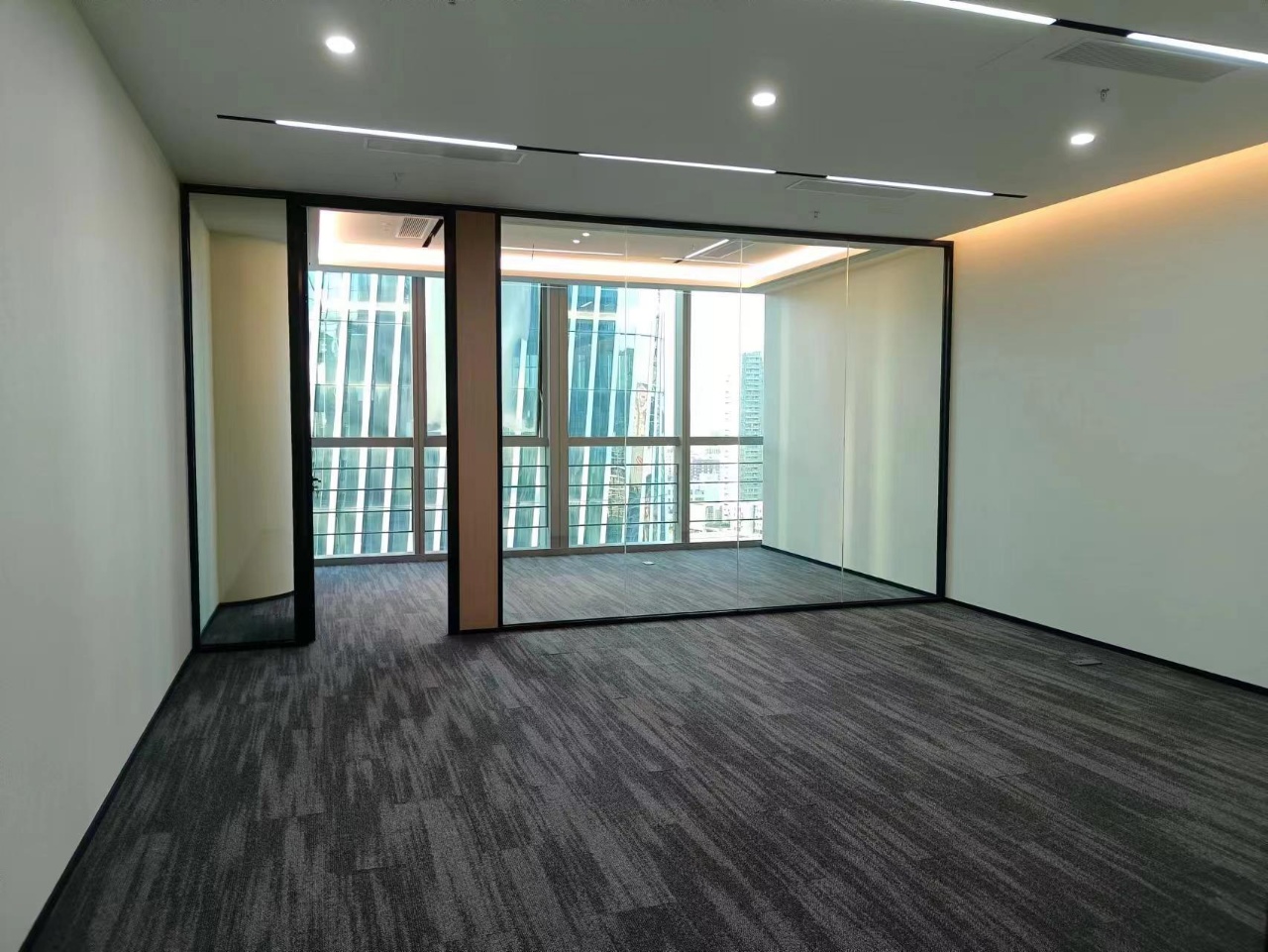 深圳前海香江金融大厦153㎡出租