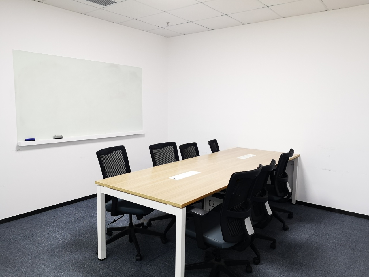 一手房东直租1084.97㎡出租