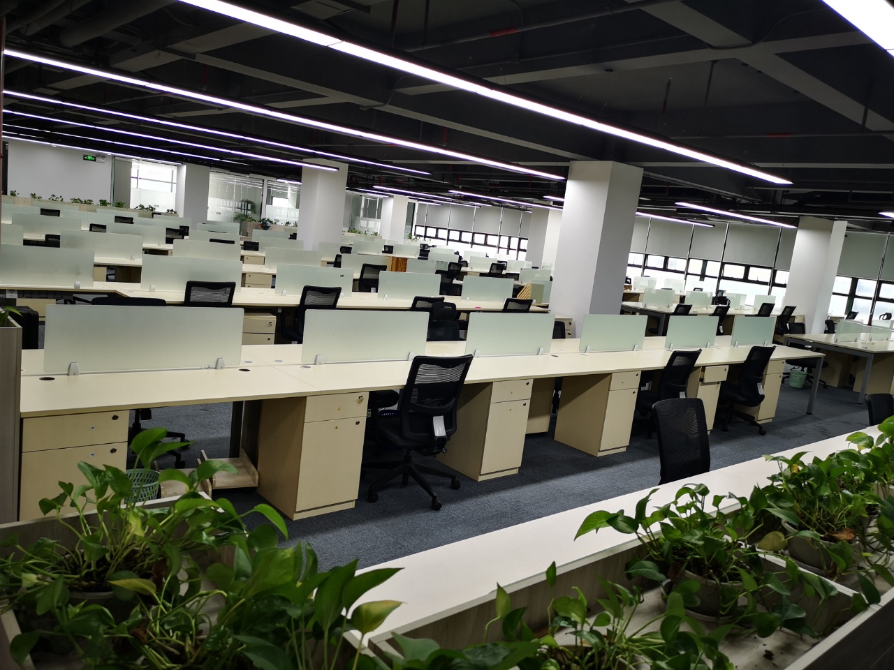 一手房东直租1084.97㎡出租