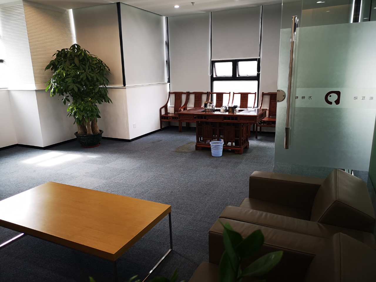 一手房东直租1084.97㎡出租