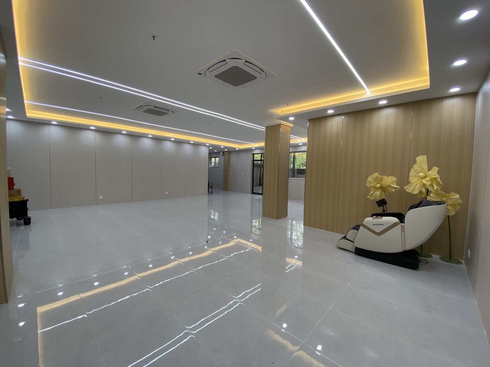 深圳灵芝大厦220㎡出租