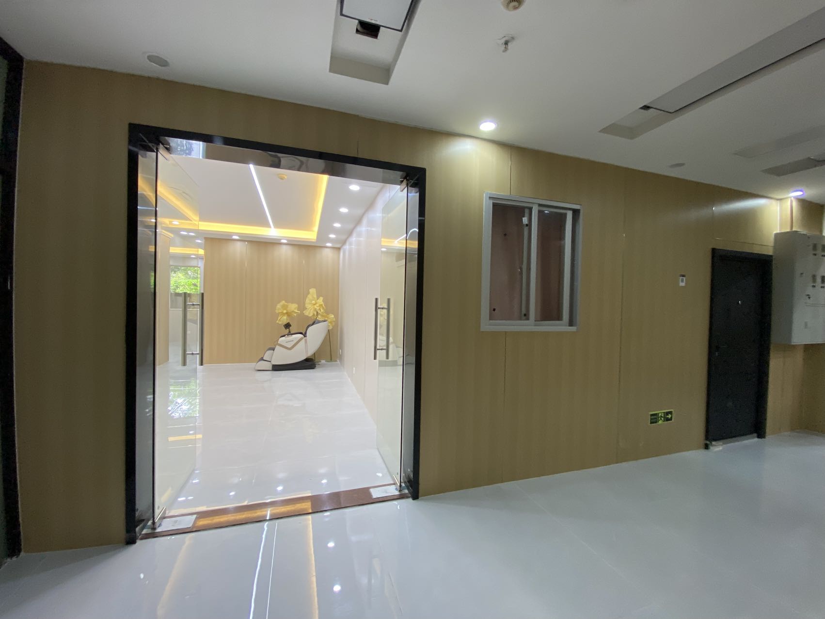 深圳灵芝大厦220㎡出租