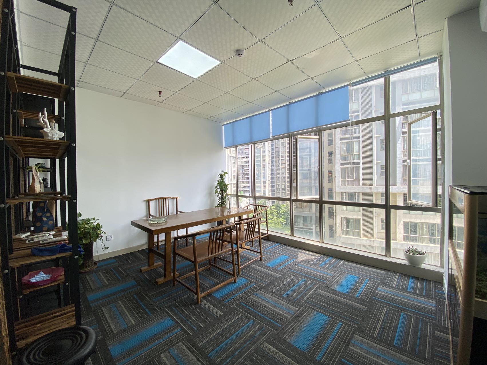 明月花都183㎡出租