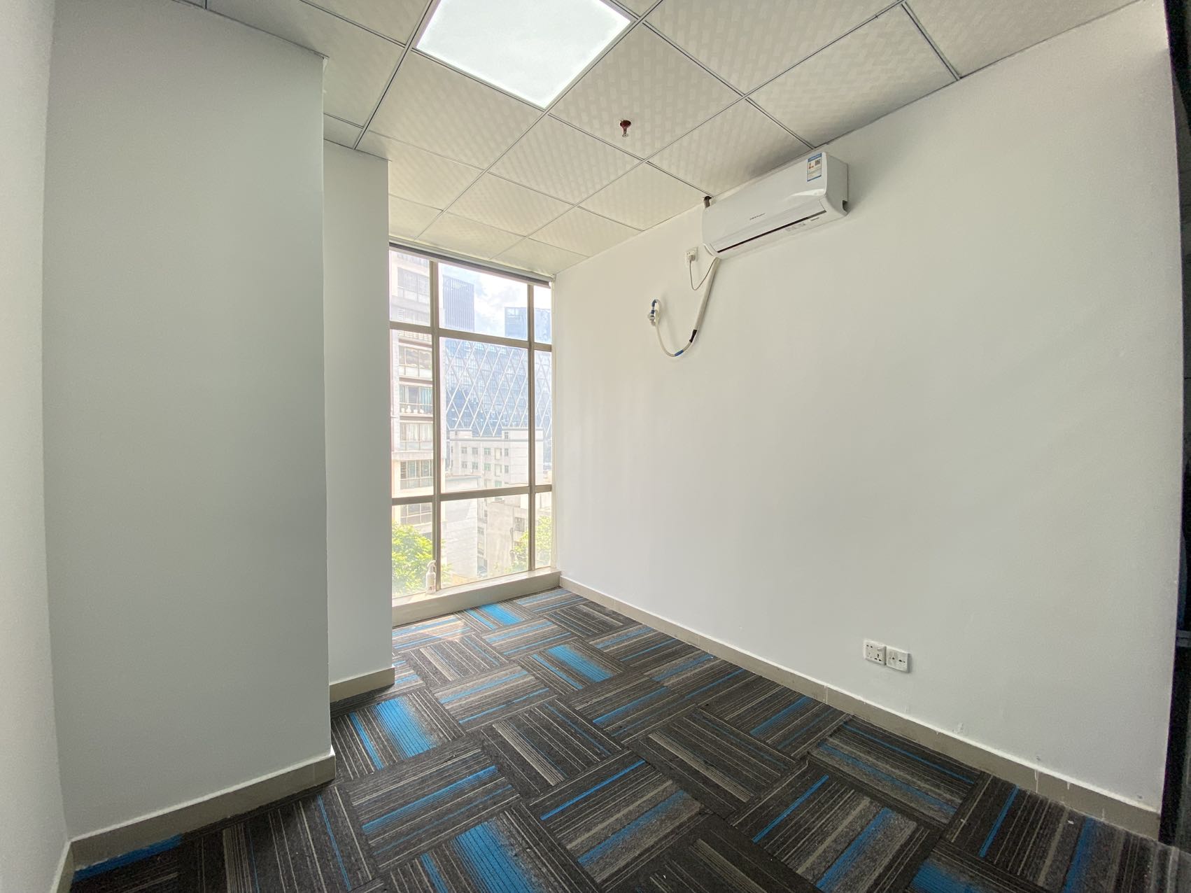 明月花都183㎡出租