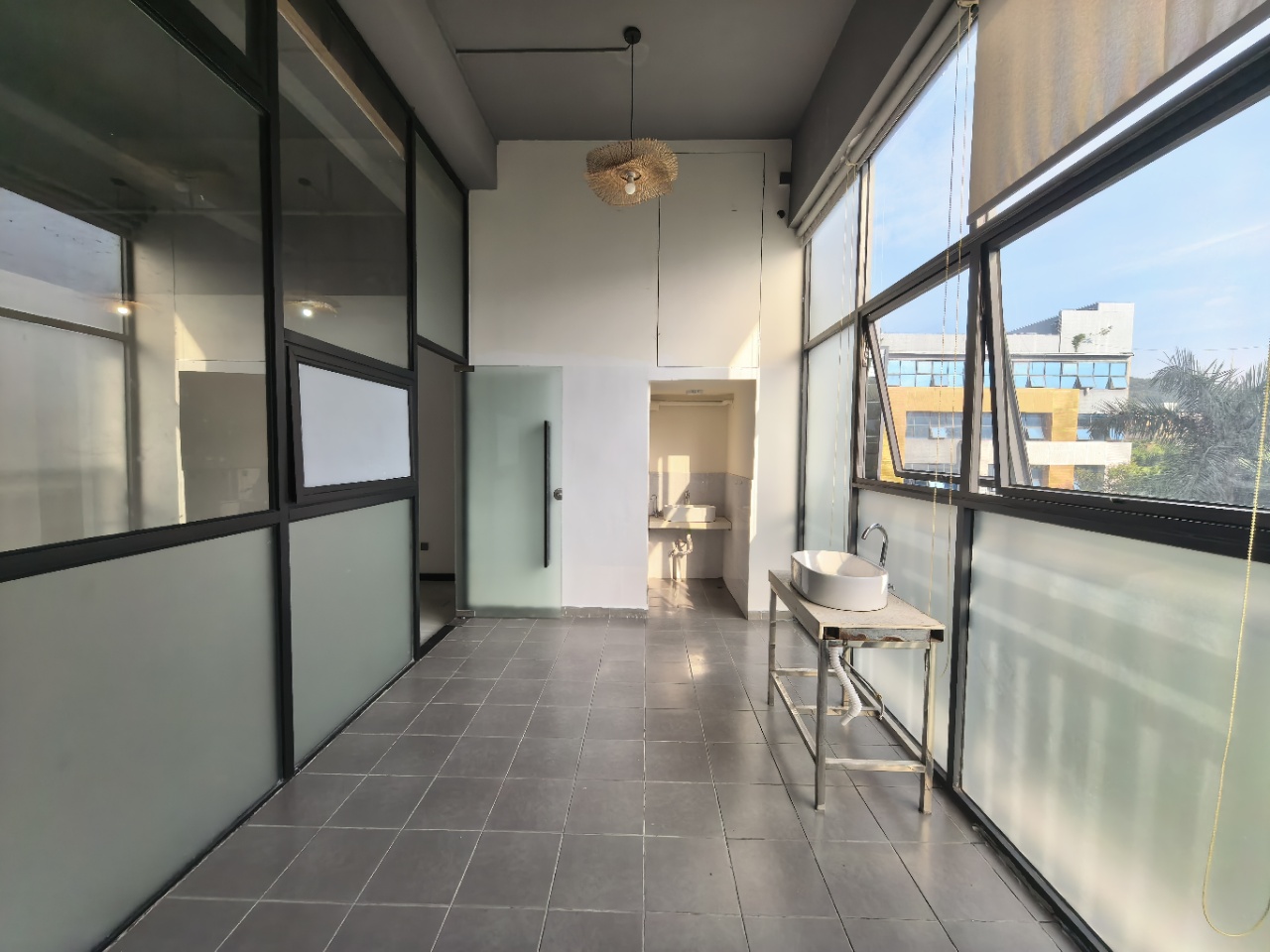 旭联商务中心158㎡出租