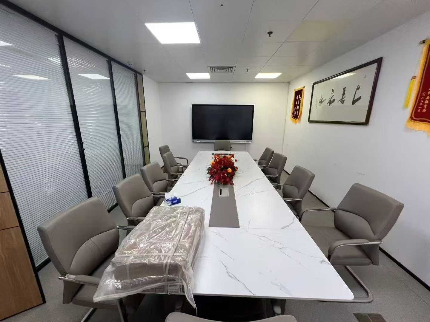 深圳清凤荣盛创投大厦400㎡出租