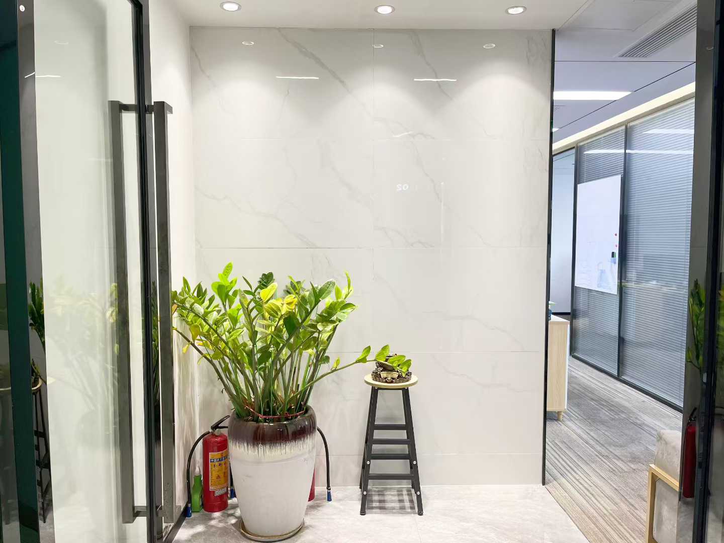 深圳茂业时代广场198㎡出租