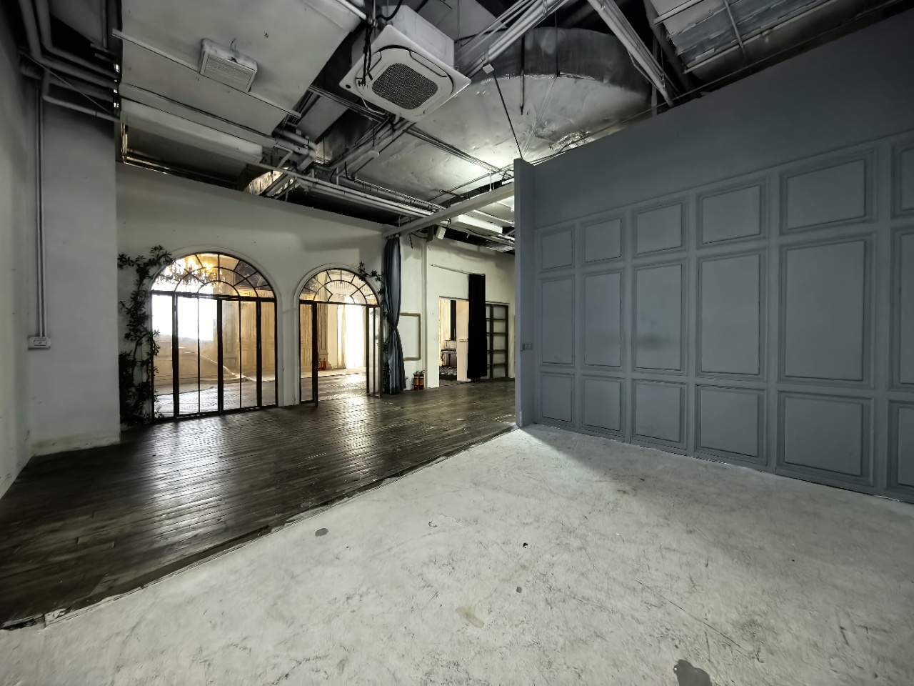 深圳莲花广场2100㎡出租