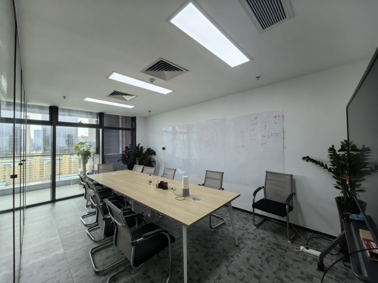 莲花广场563.23㎡出租