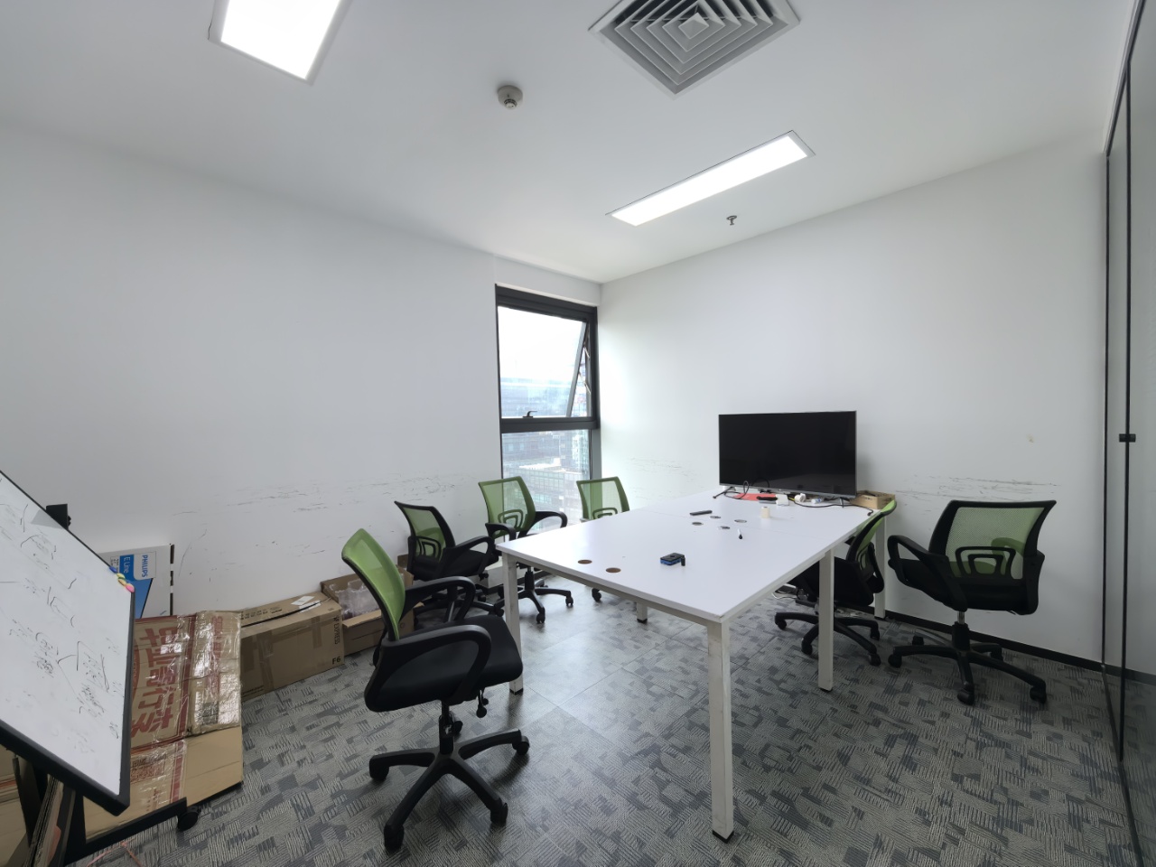 莲花广场563.23㎡出租