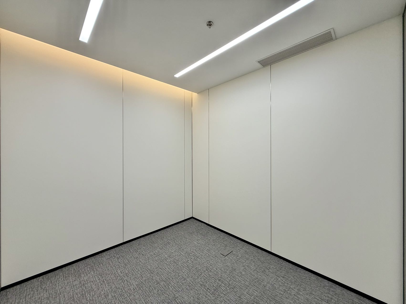 芒果网大厦318㎡出租