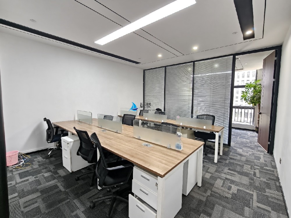 大族创新大厦98㎡出租｜2+1格局｜朝南｜24小时计电费空调