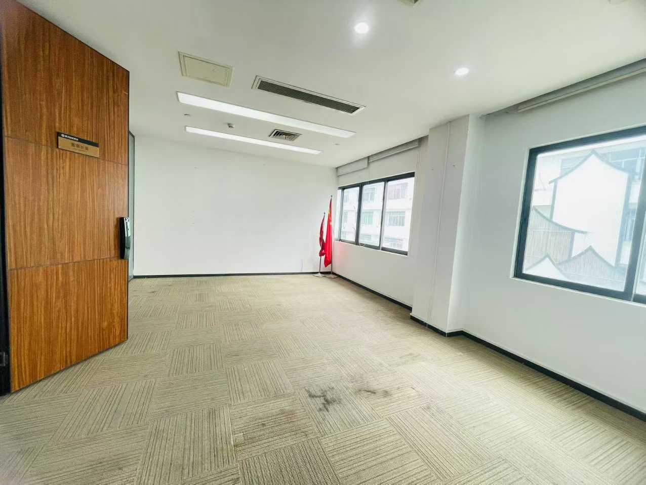 西丽留仙文化园868㎡出租