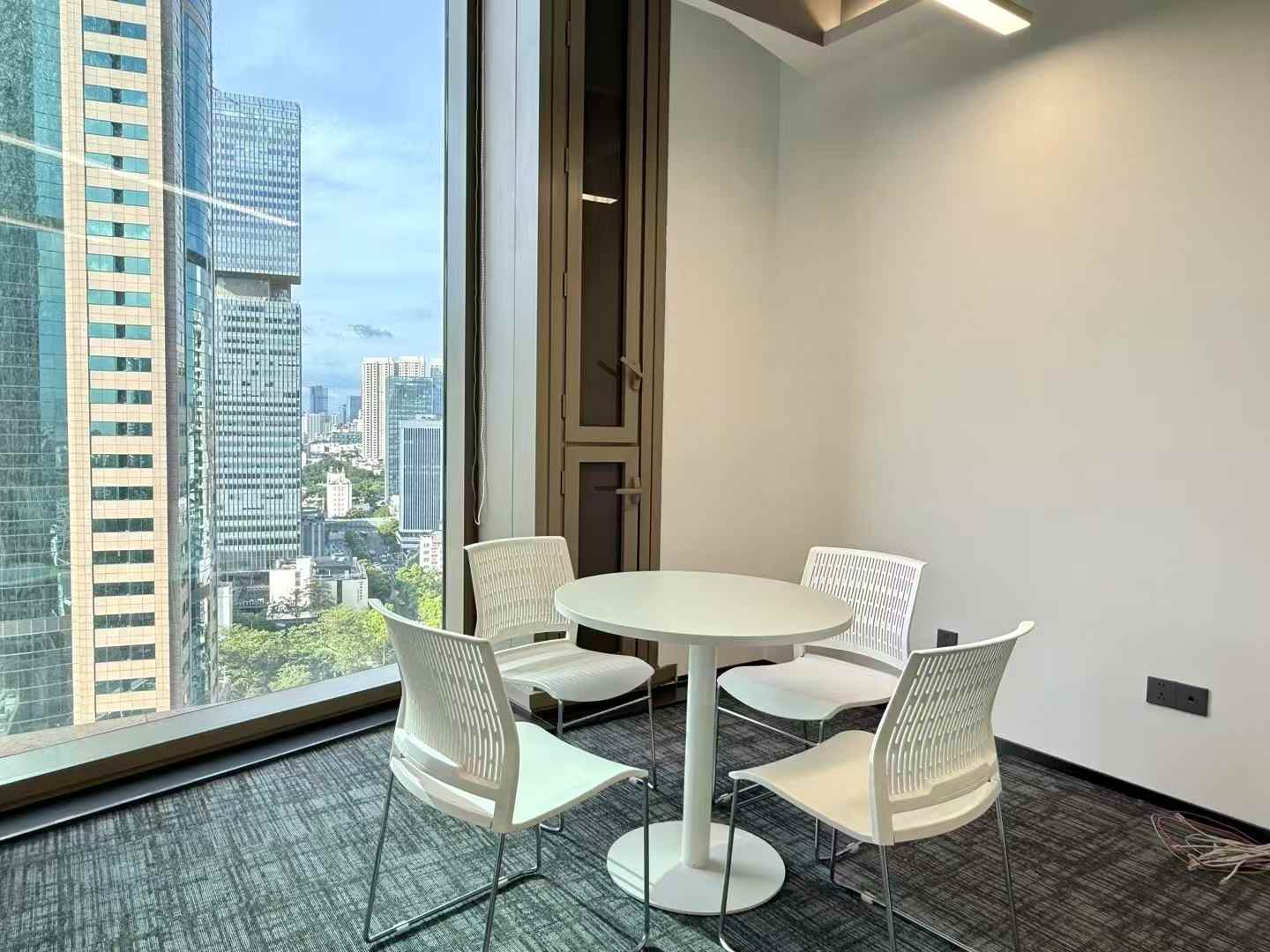 招商蛇口广场150㎡出租