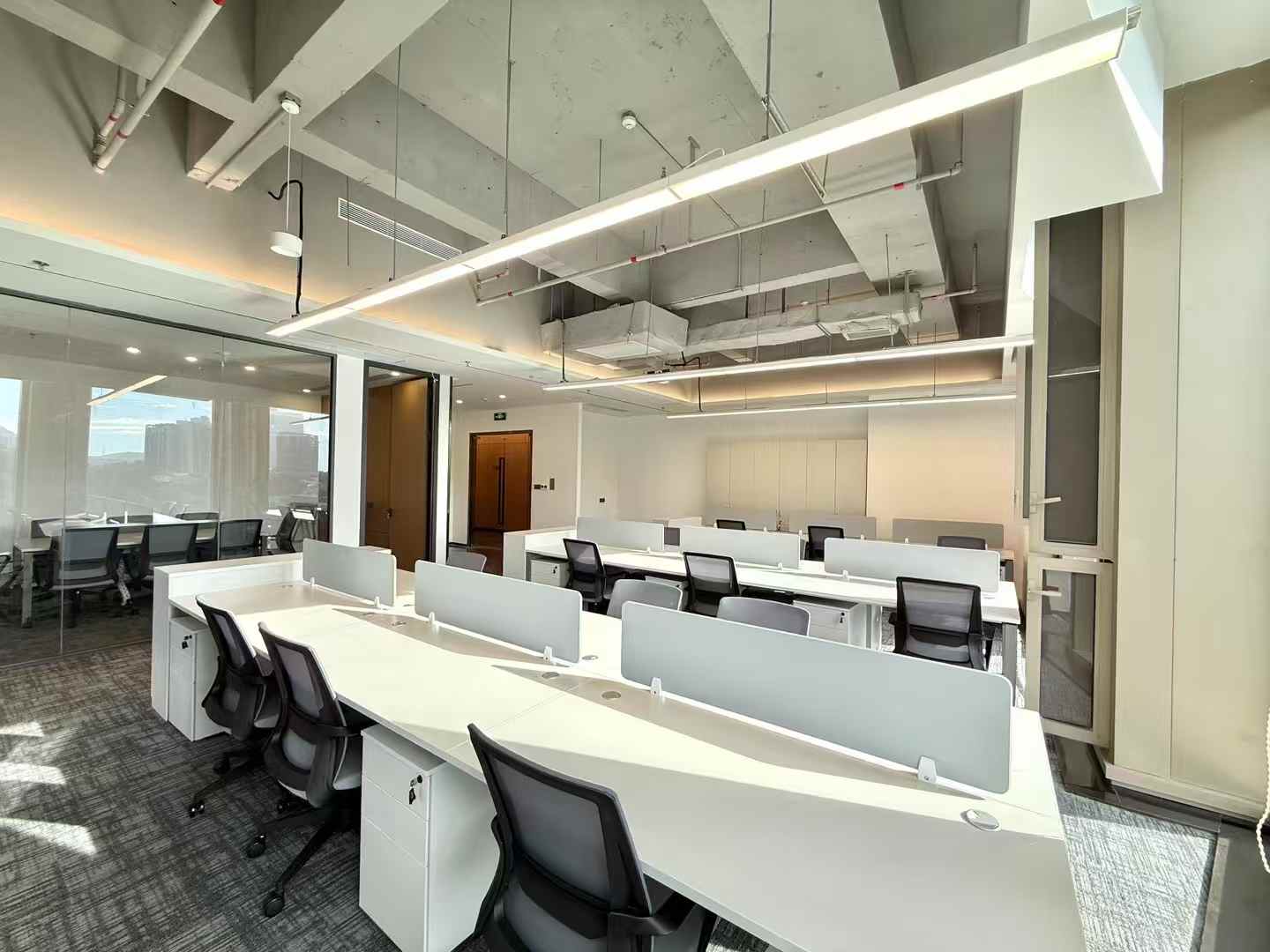 招商蛇口广场150㎡出租