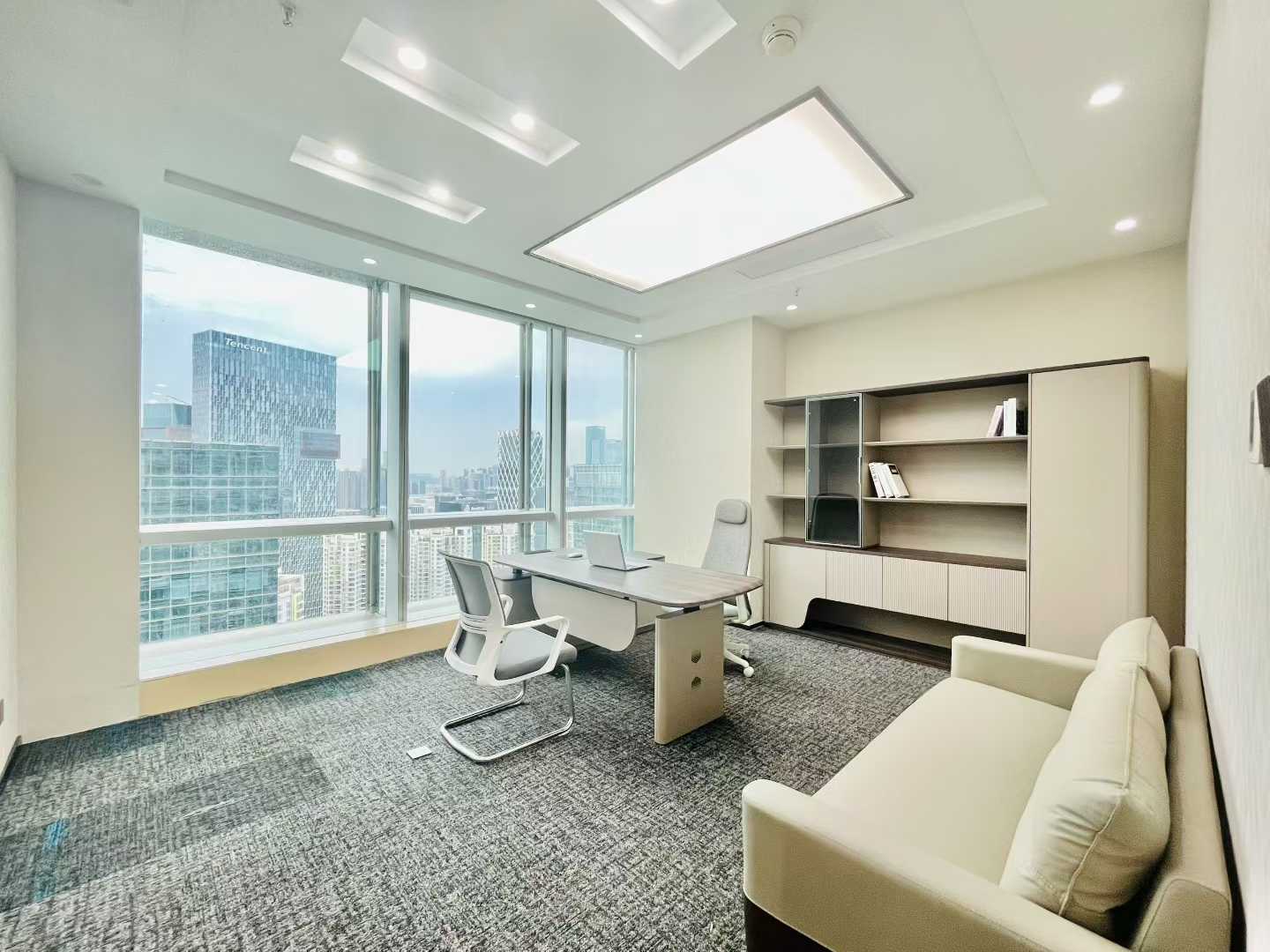中洲控股中心238㎡办公室出租
