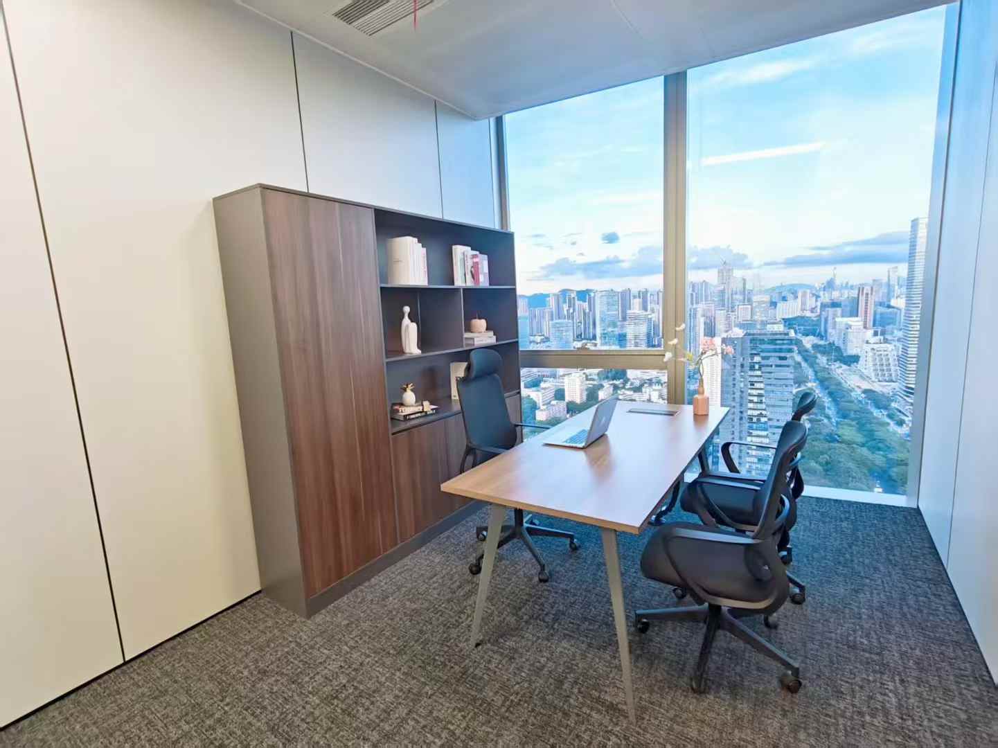 汉京金融中心410㎡办公室出租