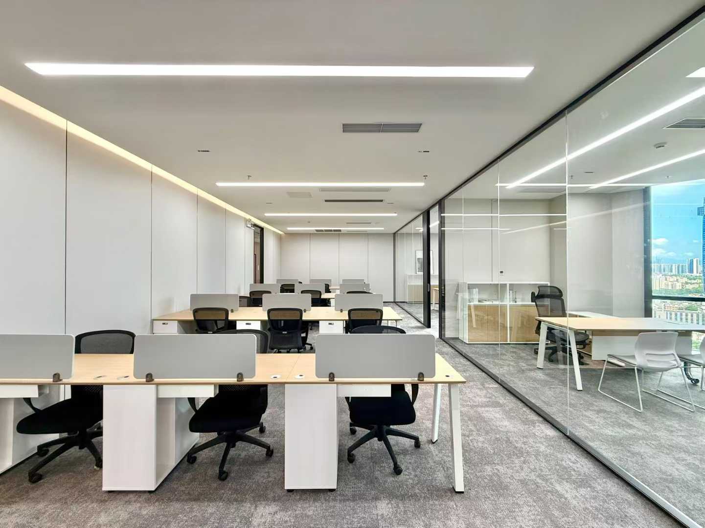 光峰科技大厦312㎡办公室出租