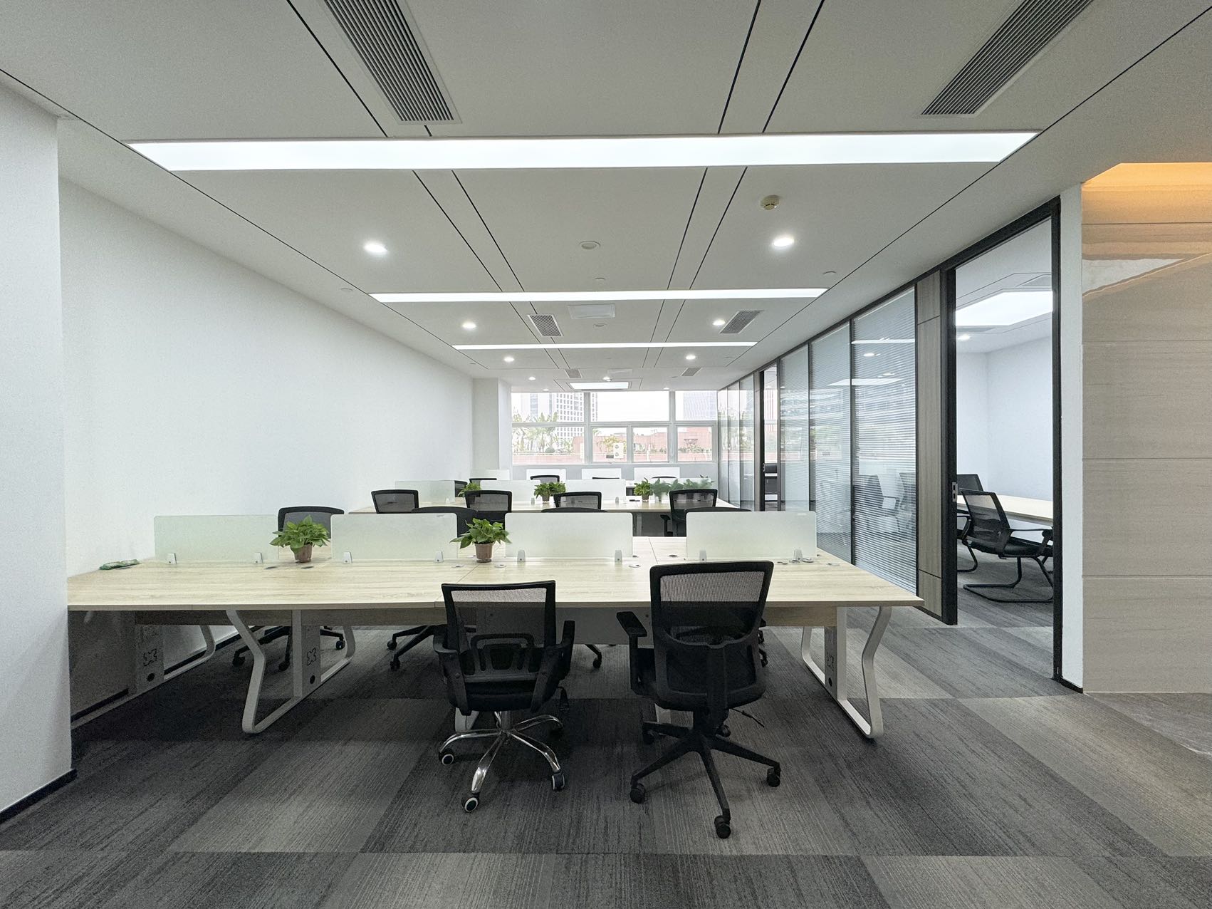 飞亚达科技大厦180㎡办公室出租