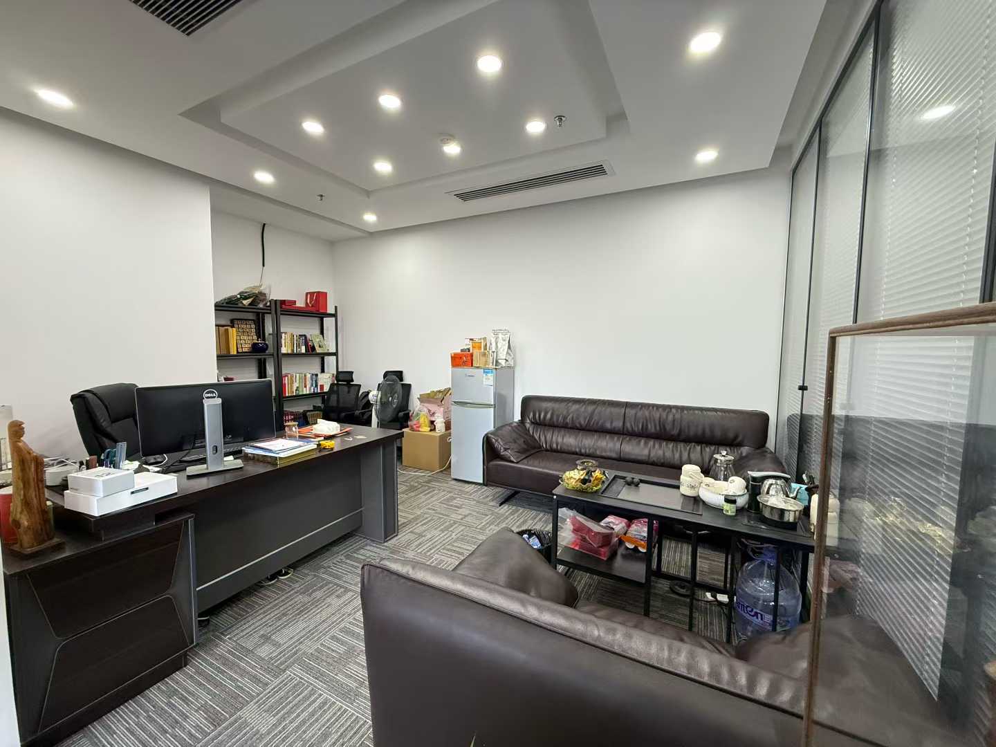 TCL国际E城186㎡办公室出租