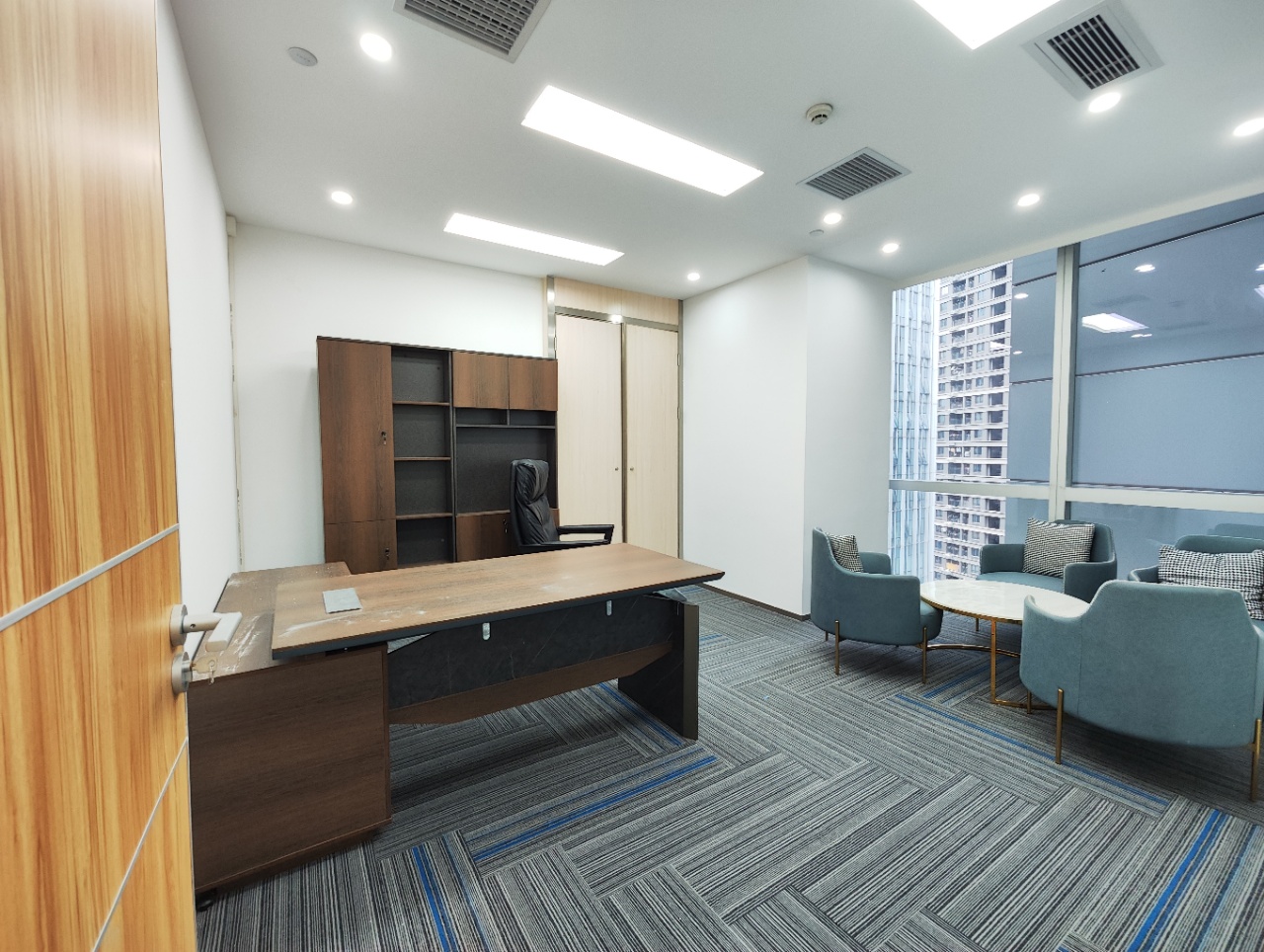 大冲商务中心221㎡办公室出租