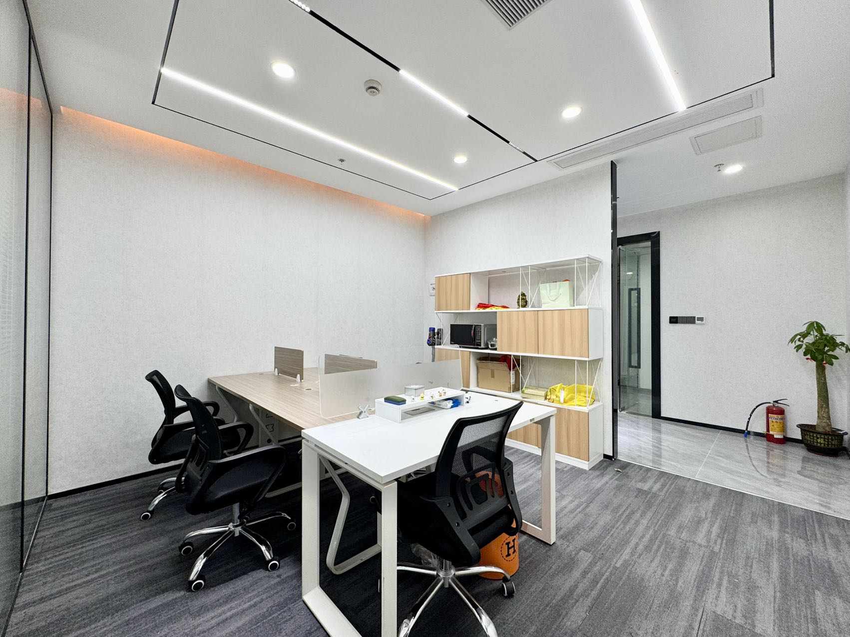 天利中央商务广场98㎡办公室出租