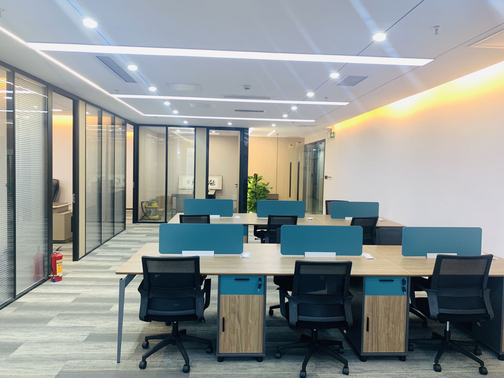 天利中央商务广场318㎡办公室出租