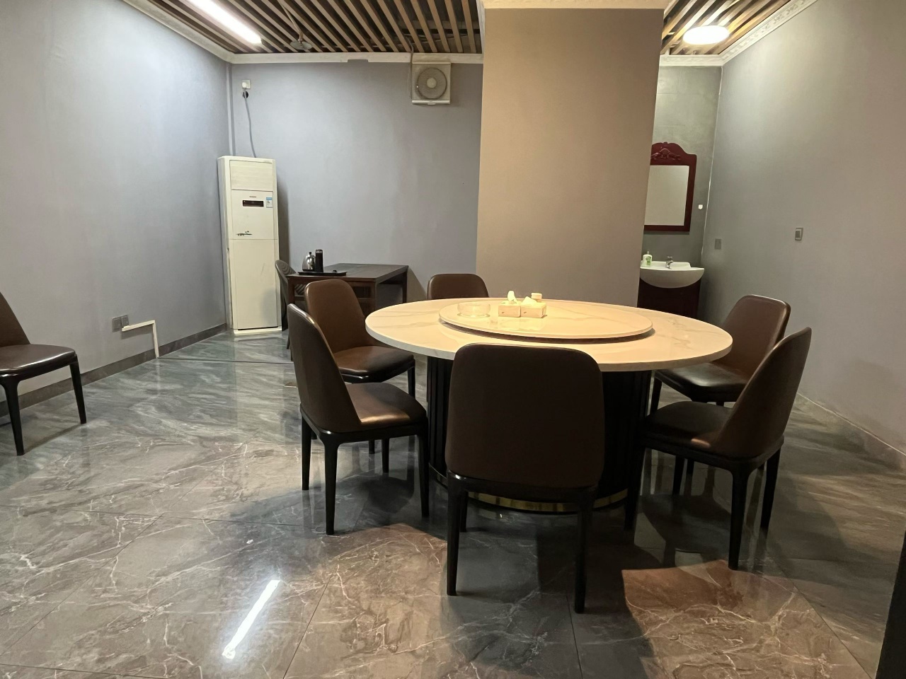 深圳独栋带120㎡院子会所出租