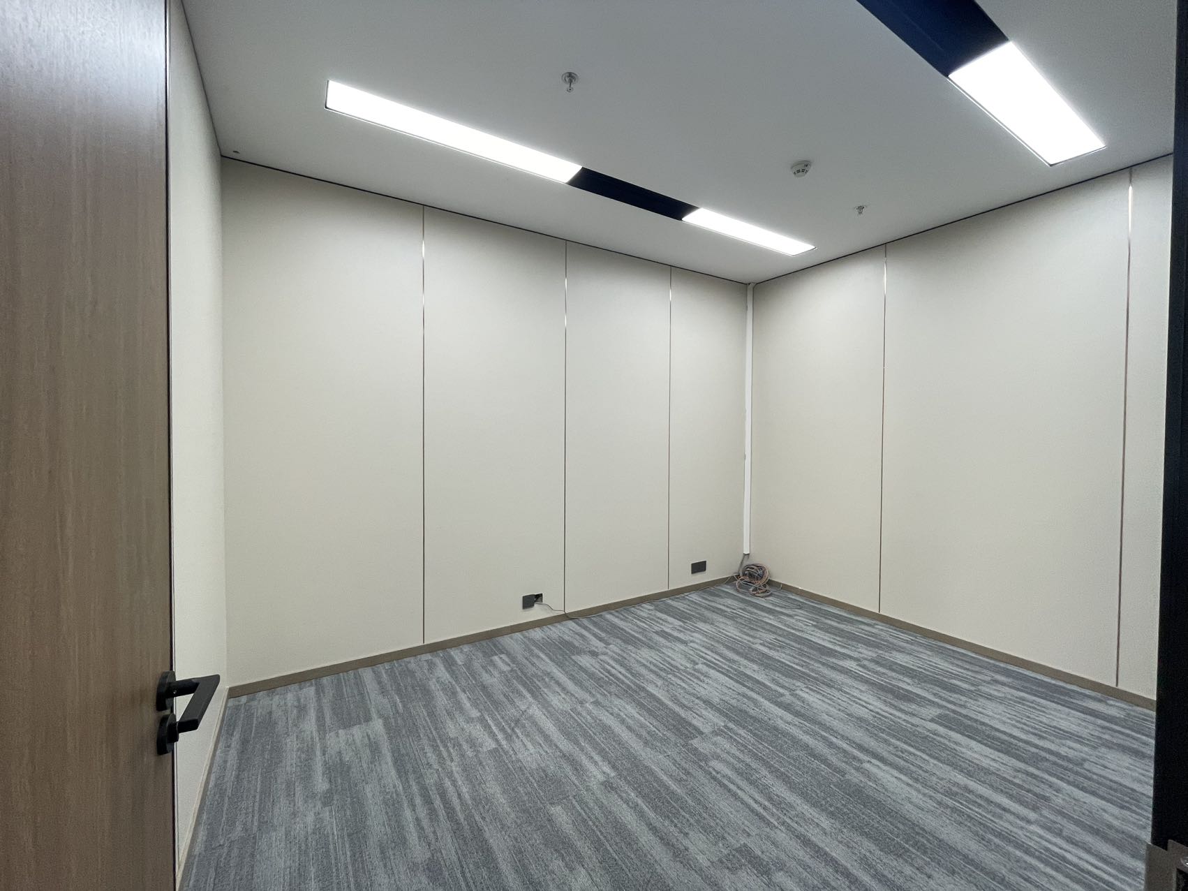 龙华设计产业园190.93㎡办公室出租