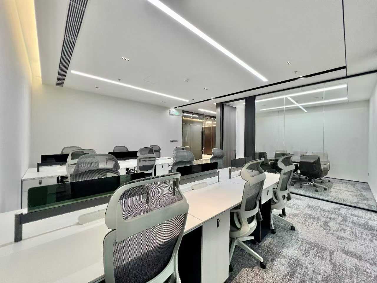 迅雷大厦206.5㎡办公室出租