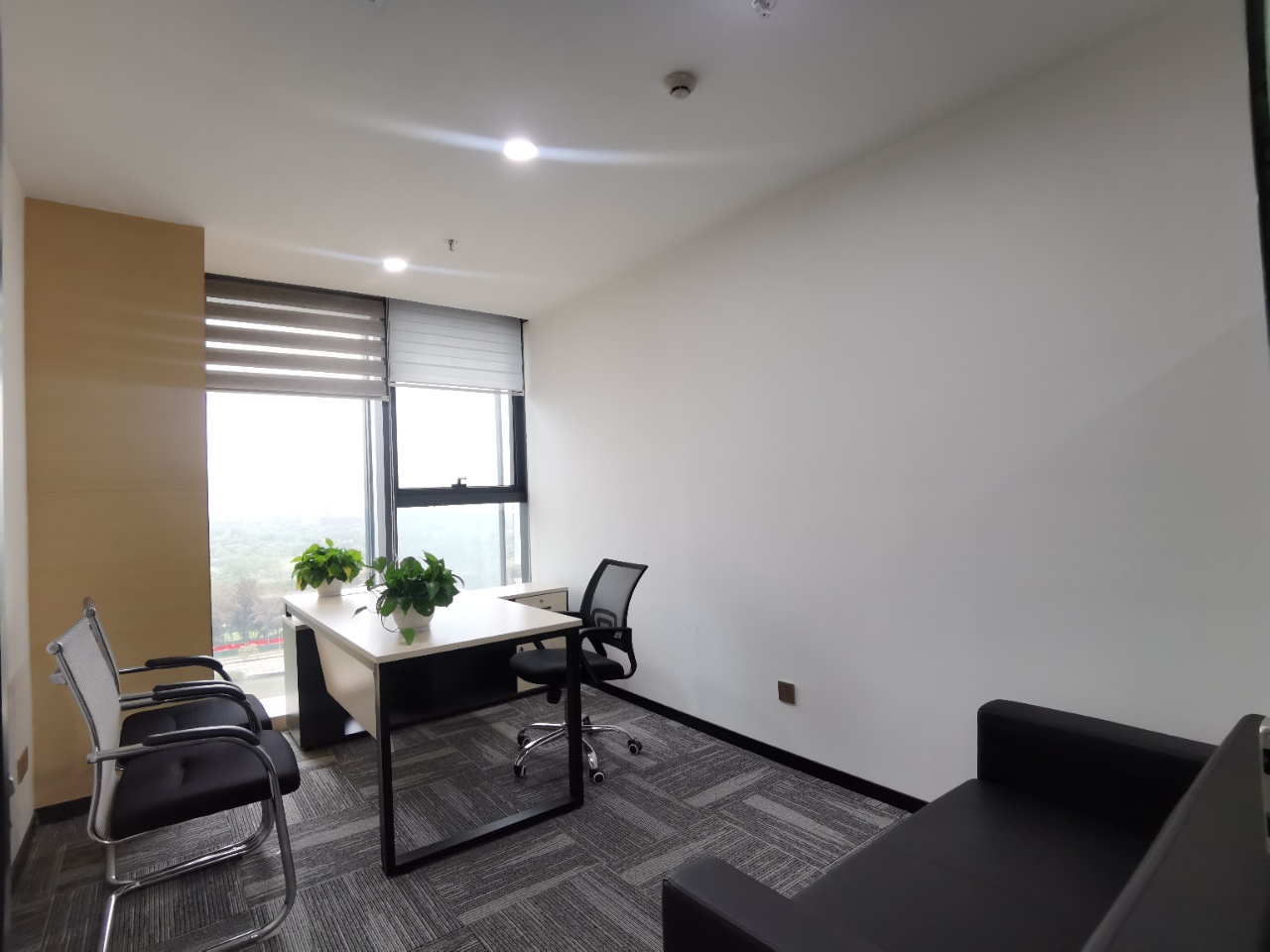 深圳湾科技生态园475㎡办公室出租