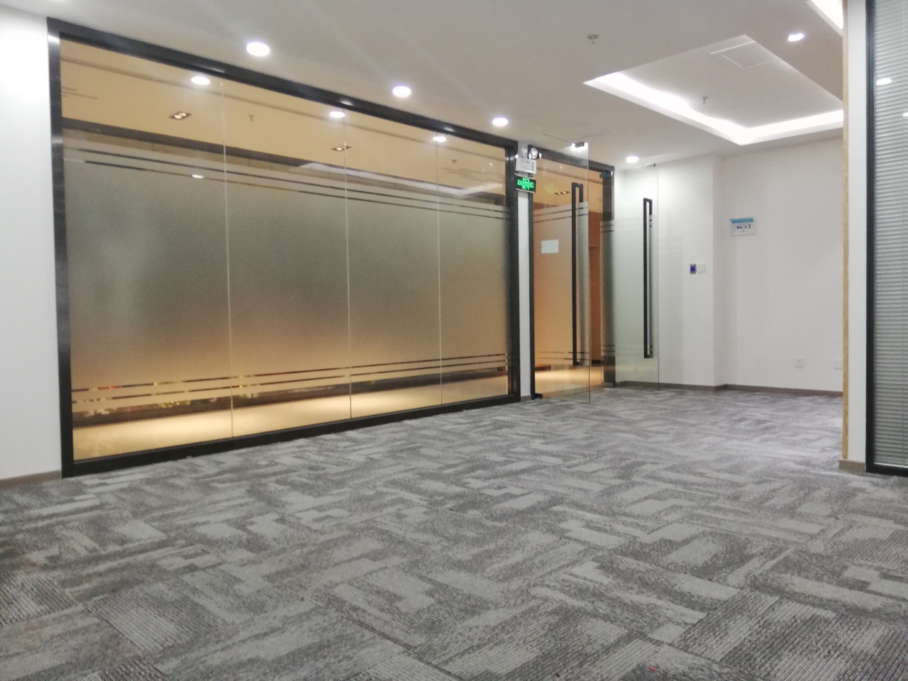 凯达尔大厦375㎡办公室出租