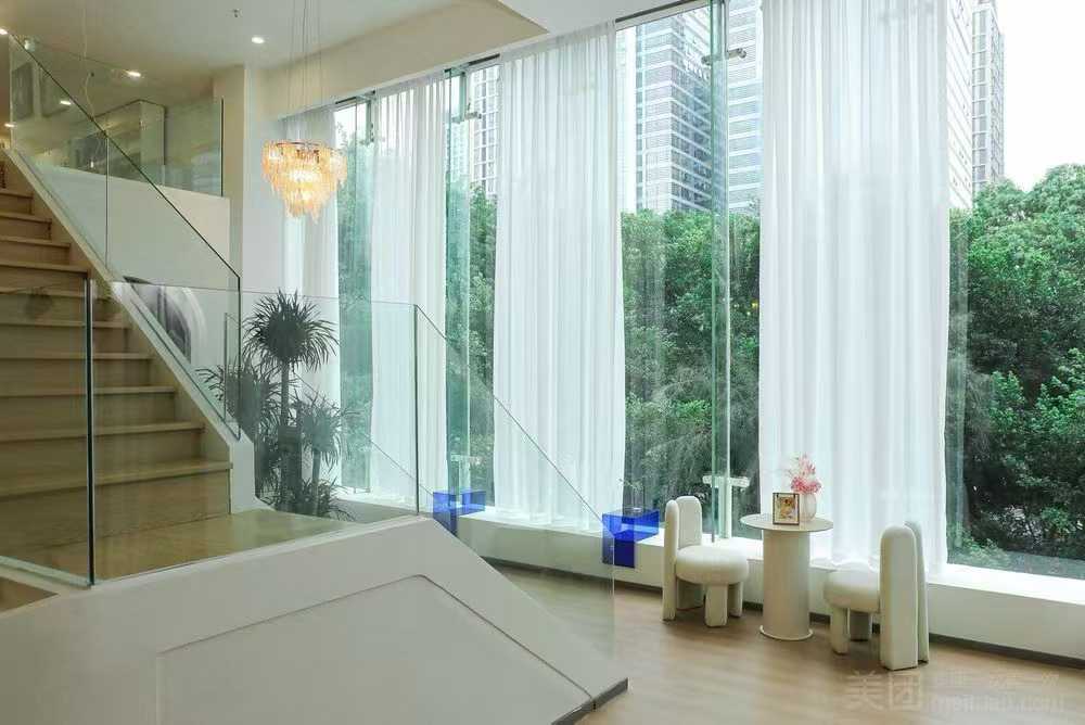 TCL大厦272.34㎡复式出租