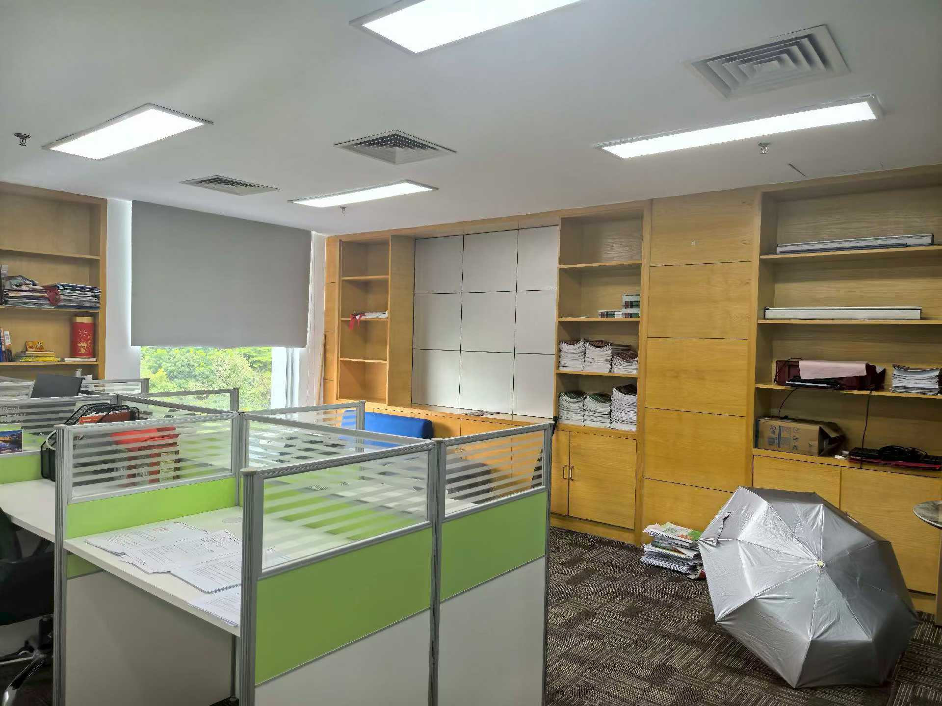 福田卓越大厦712㎡办公室出租