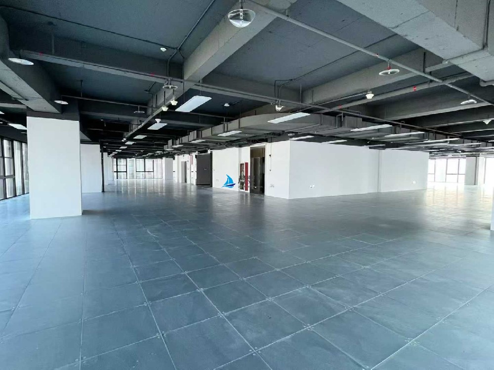 【澳特科兴科学园整层1690㎡出租】特价68元！送超大露台！