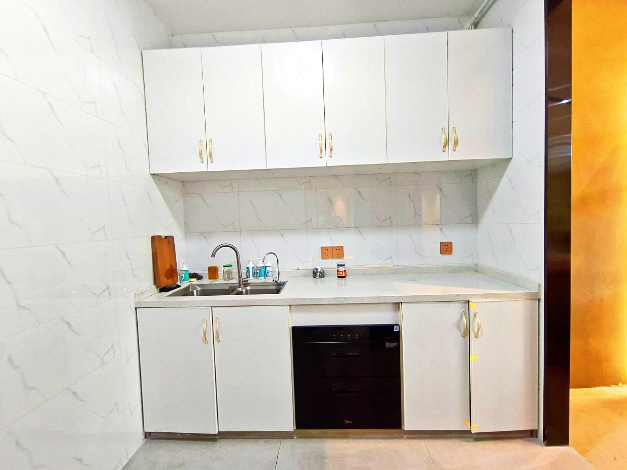 盛世大厦220㎡办公室出租