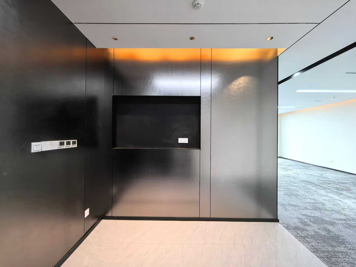 西丽光锋科技大厦180㎡办公室出租