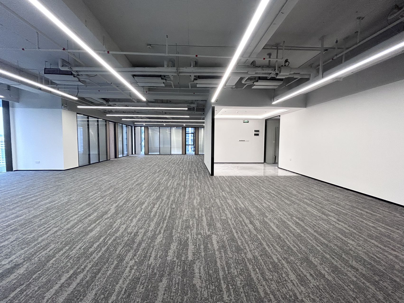 前海科兴科学园350.96㎡办公室出租