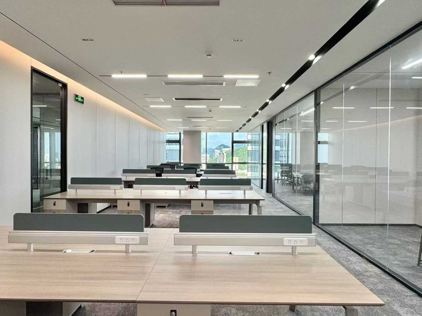 西丽光锋科技总部大厦399.11㎡办公室出租