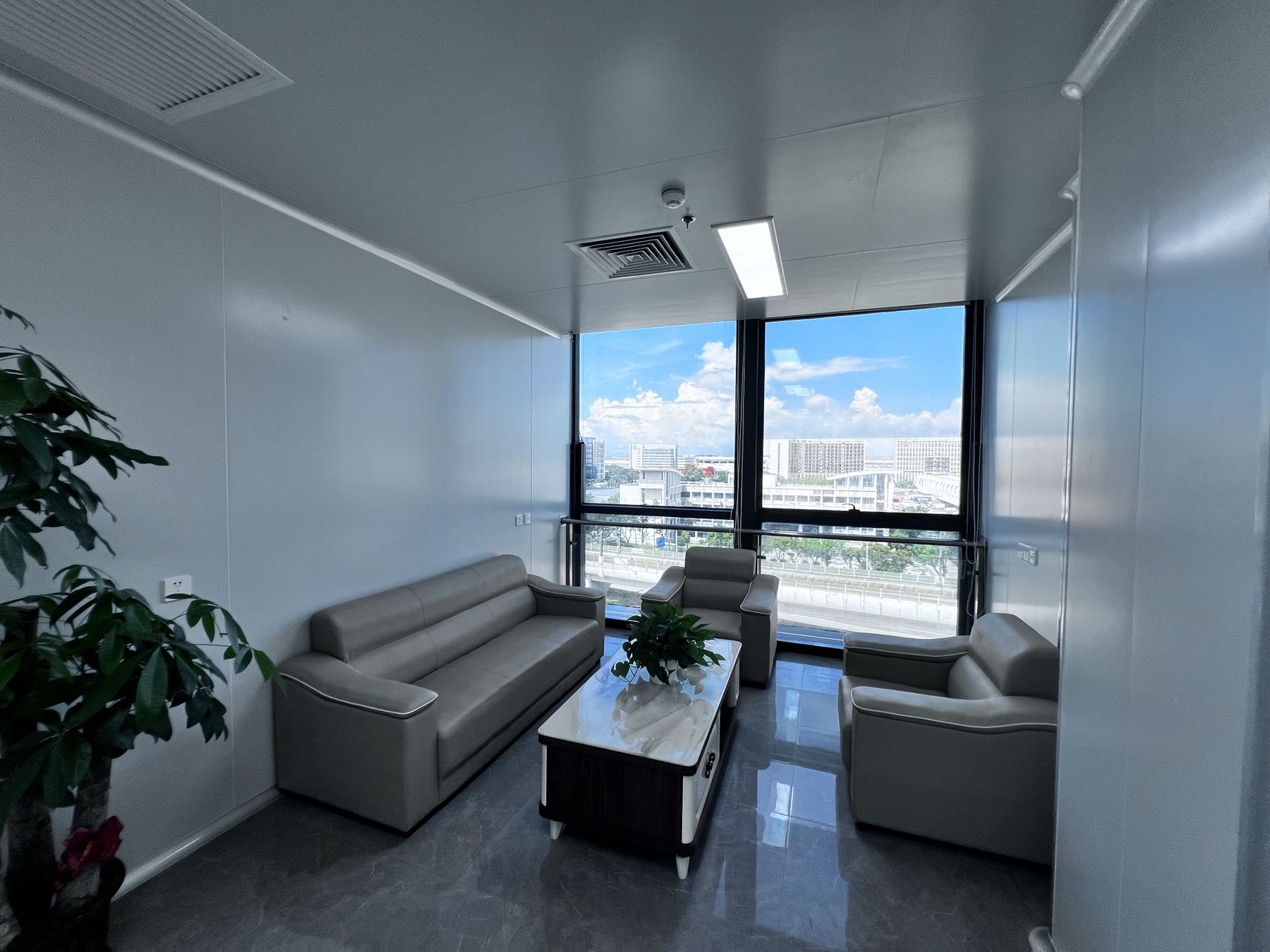 深圳西部硅谷大厦1499㎡整层出租